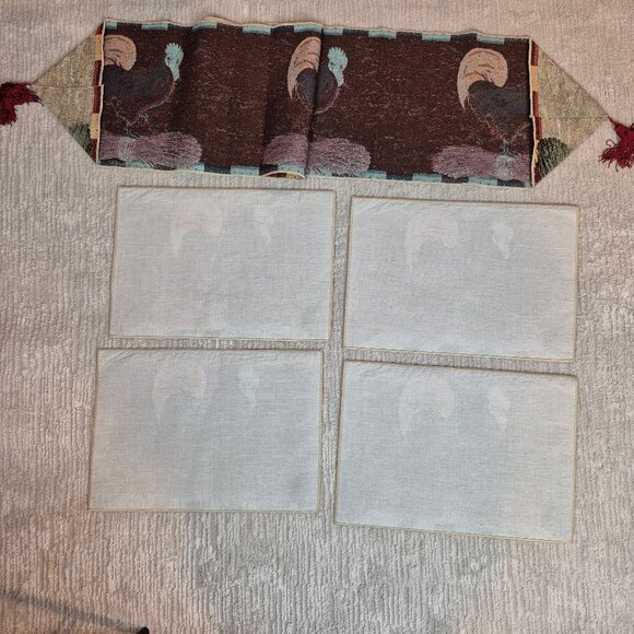 J Wiens Rooster Tapestry Tassel Table Runner & 4 Placemats - Picture 9 of 11
